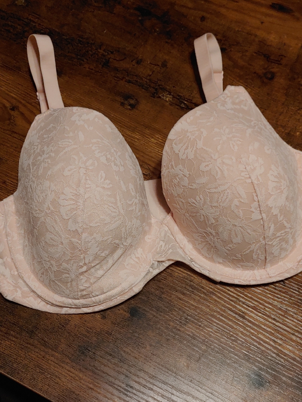 NWOT Auden 34DDD Pink Lace Feminine Padded Underwire pretty Bra